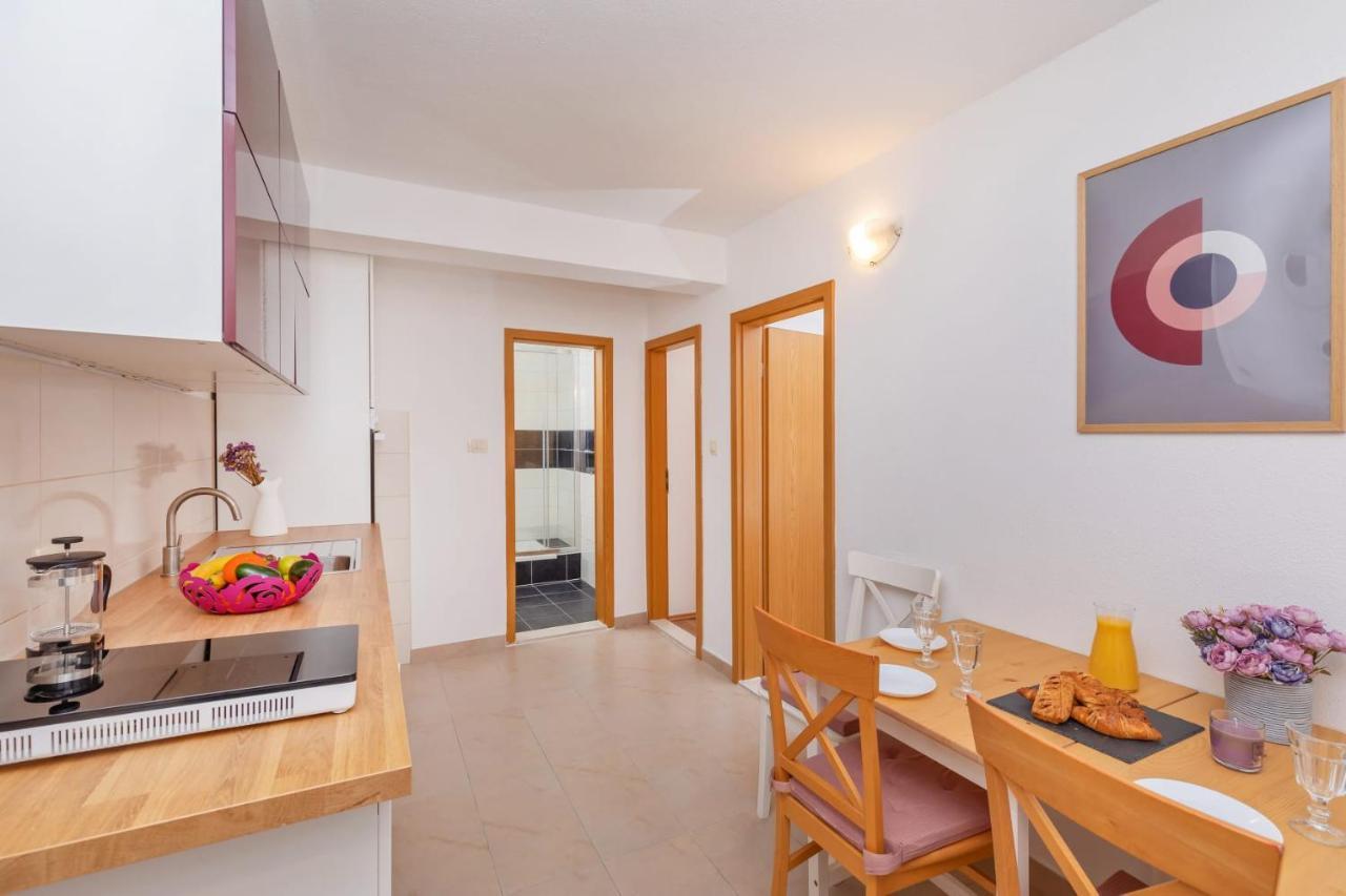 Bis Apartments 1 & 2 Dubrovnik Bagian luar foto