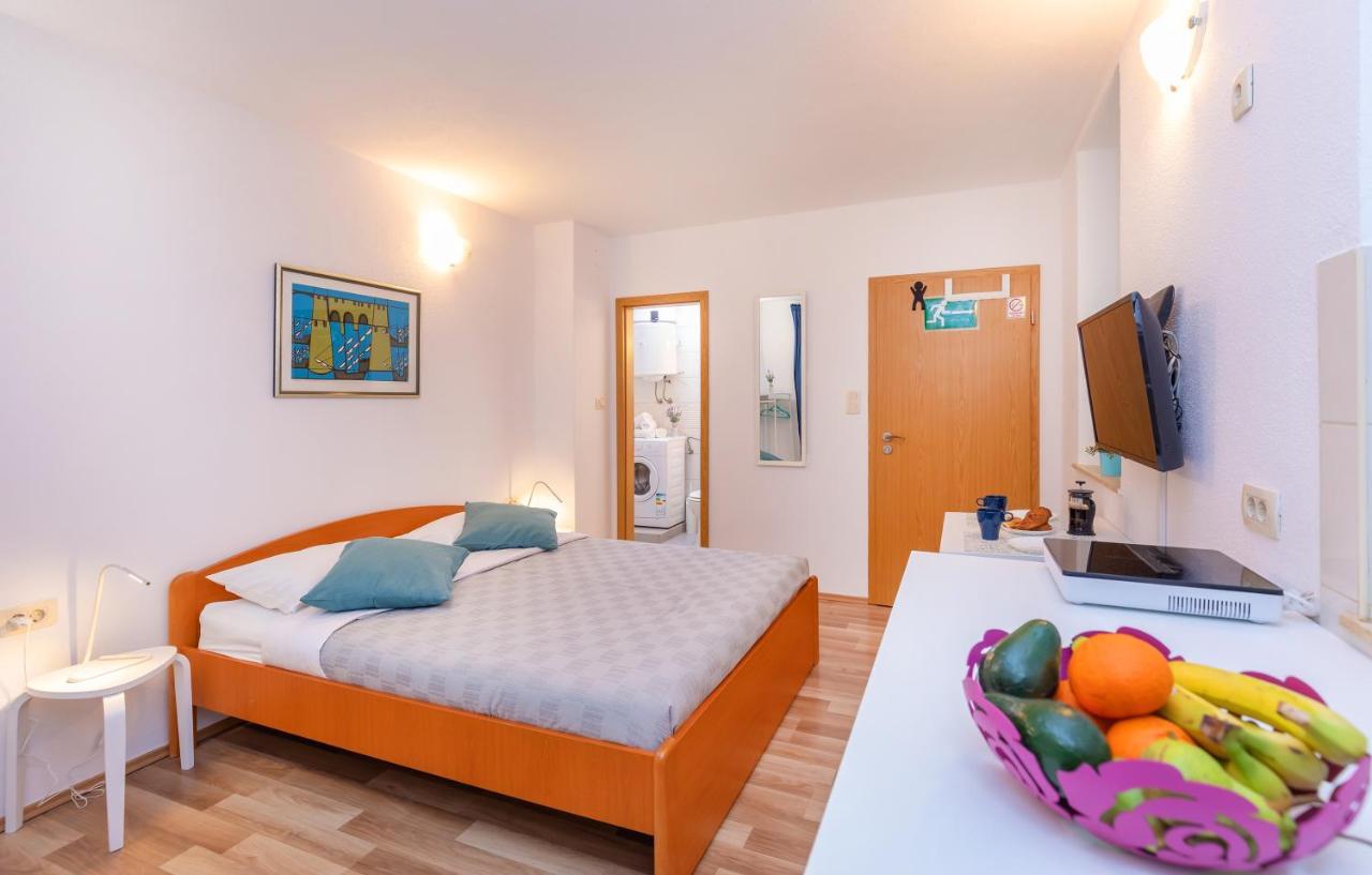 Bis Apartments 1 & 2 Dubrovnik Bagian luar foto