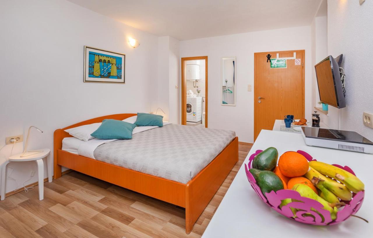 Bis Apartments 1 & 2 Dubrovnik Bagian luar foto